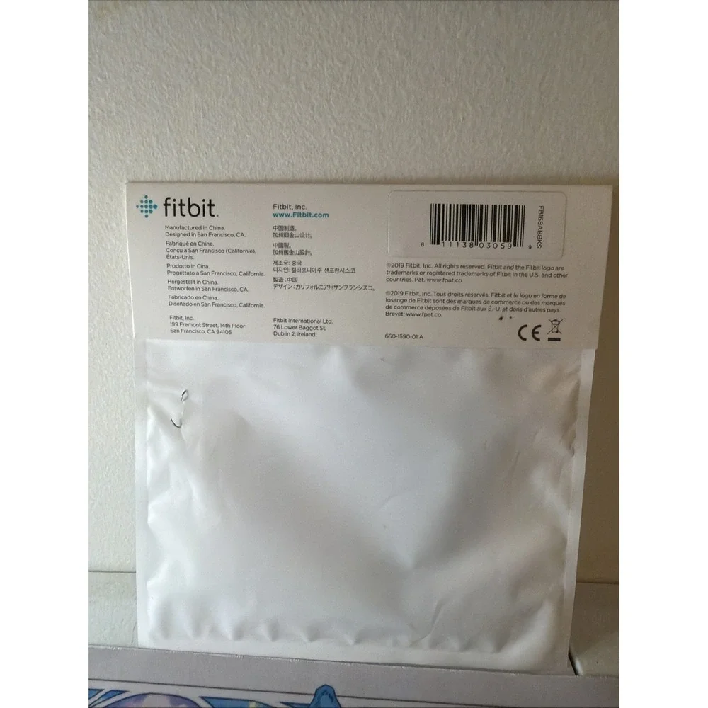 Fitbit Classic Band Navy Blue Replacement 1 Pack FB168ABBK Small NEW